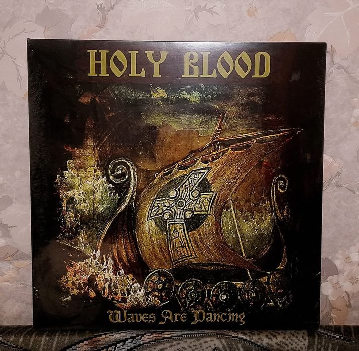 Vinyl HOLY BLOOD - Waves are dancing (2004)