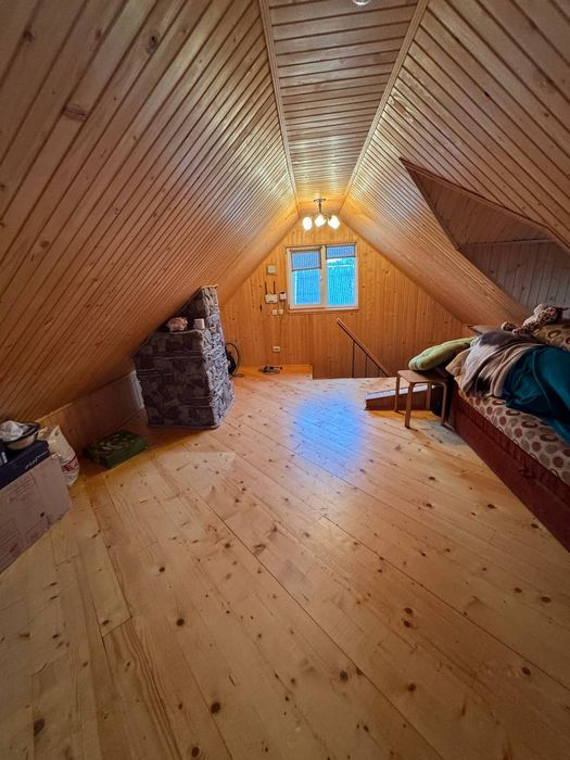 Продаж будинку з ділянкою 6 соток поблизу готелю Європа