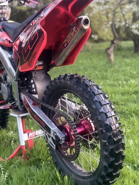 Honda CR 250R  2001 rok