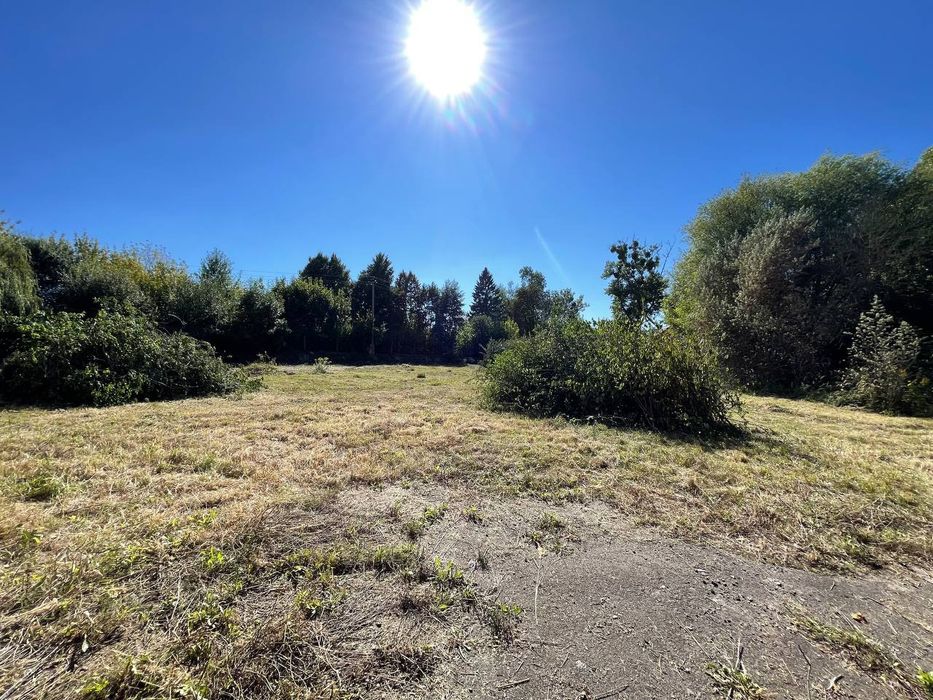 Продаються нежитлові приміщення! Промислова зона! Над дорогою! Млинів!