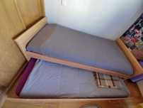 Cama com gaveta e dois colchões