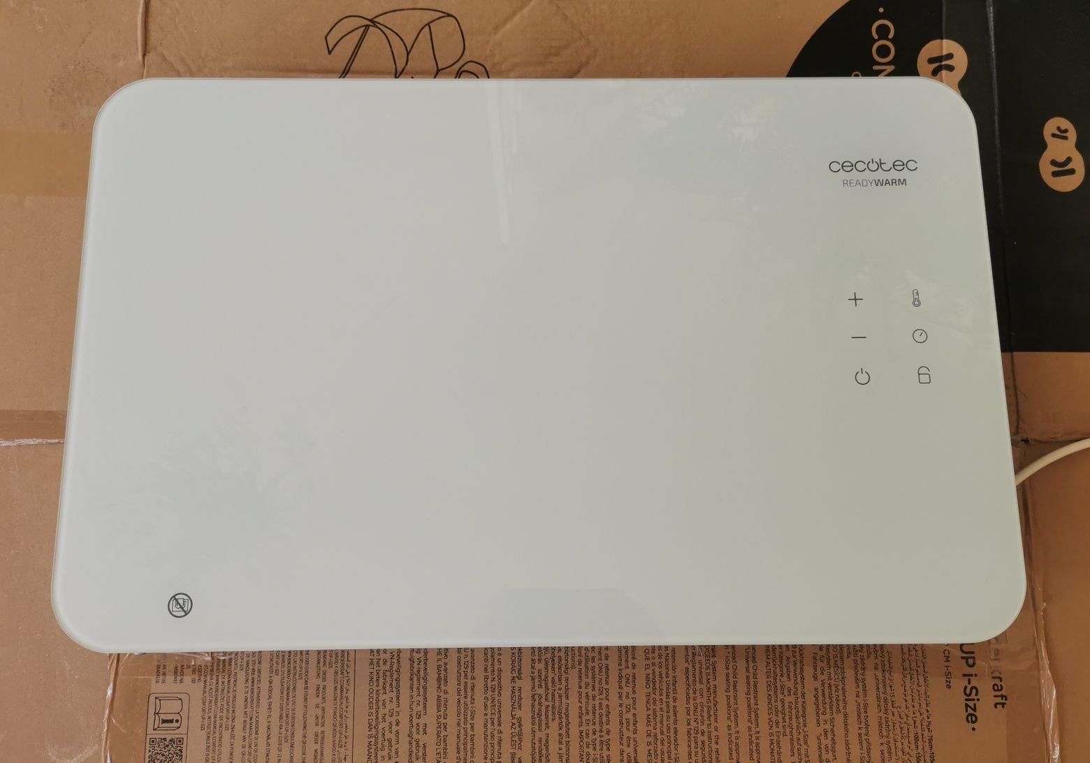 Aquecedor de parede para casa de banho Cecotec Readywarm 1000w