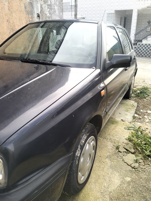 VW golfe III preto