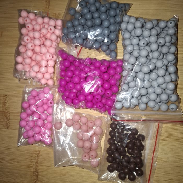 Koraliki silikonowe 9mm 50 sztuk