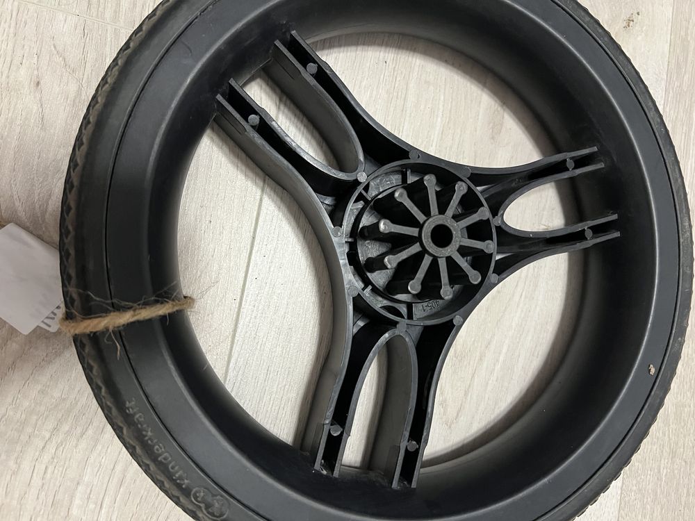 Kinderkraft cruiser tylnie koło back wheel części parts nr1