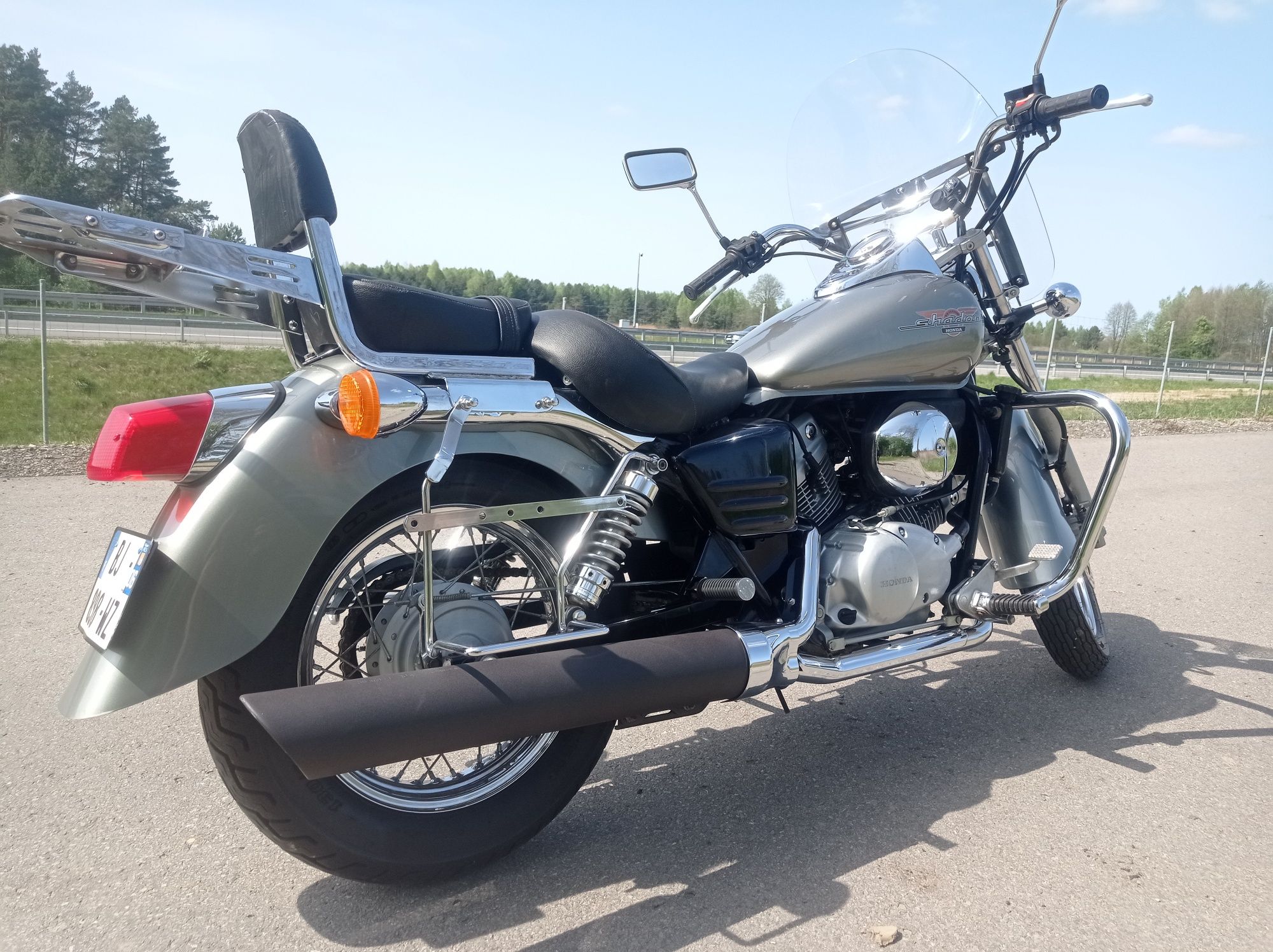 Honda shadow 125