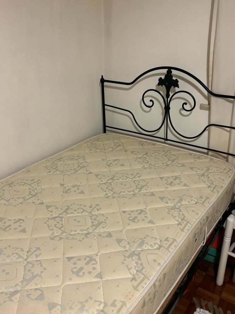 Cama e colchão novo