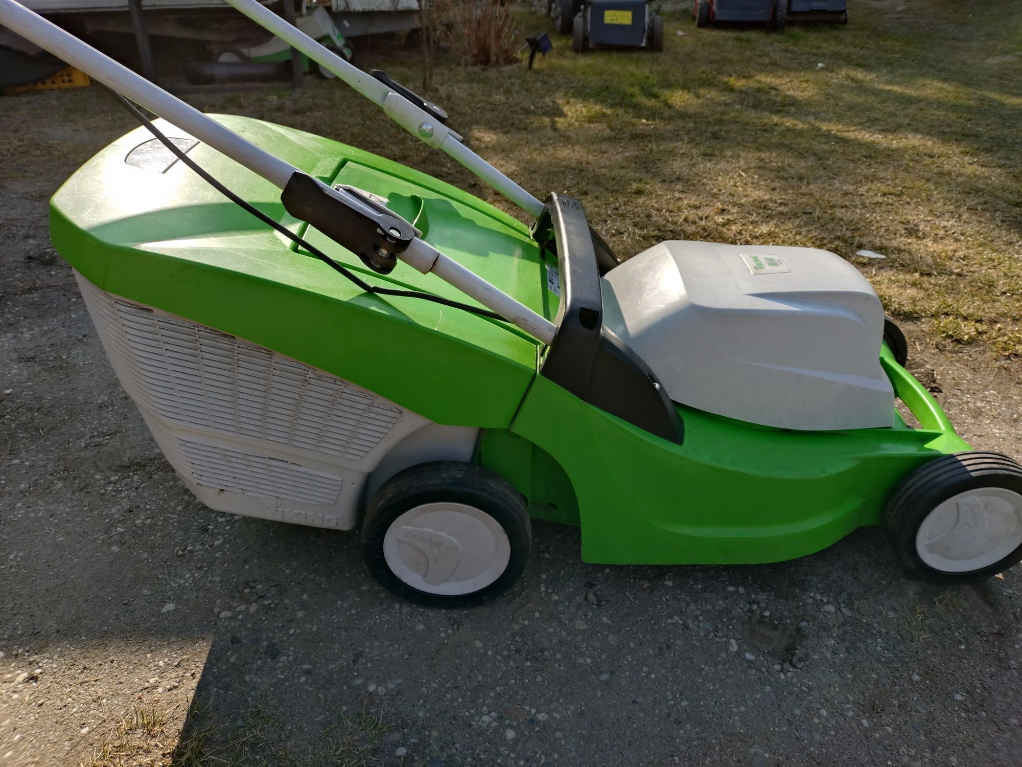 Kosiarka elektryczna Viking ME443