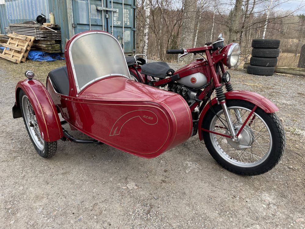 Nimbus  750cc z koszem 1952 rok