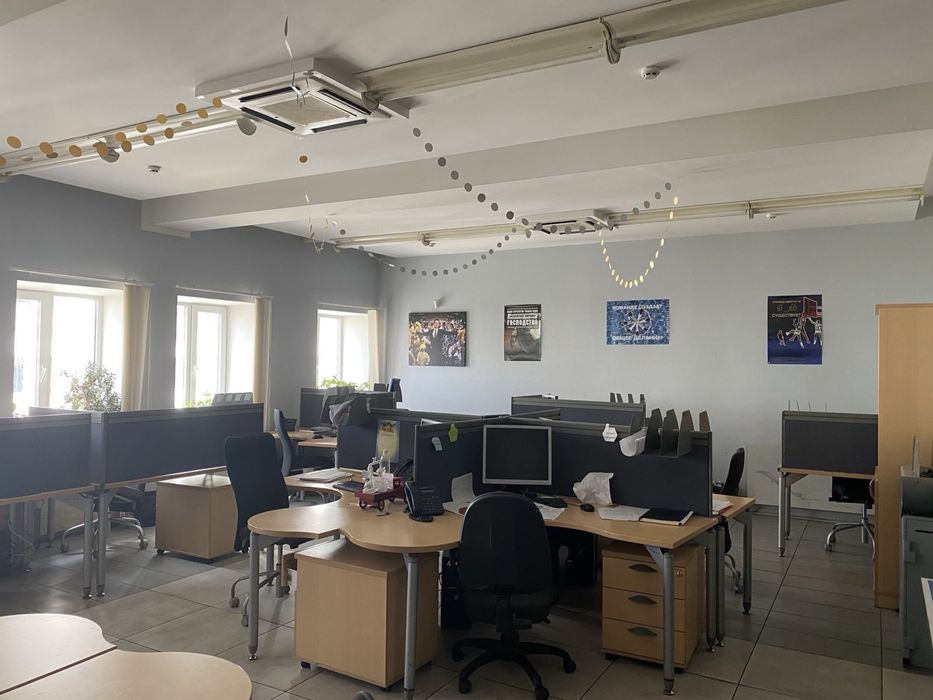 БЦ Колизей. Спорзал Сдам офис 400 кв.м кл.Руденко 6а БЦ Колизей