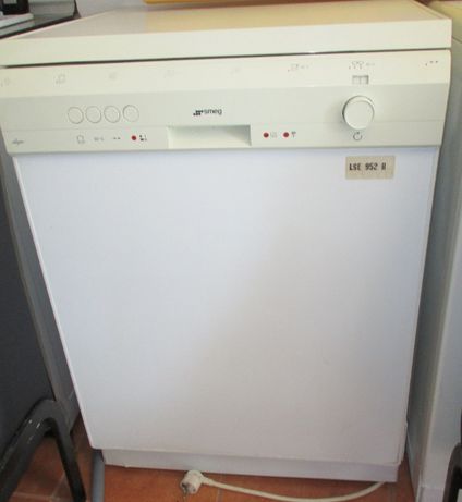 máquina lavar louça
