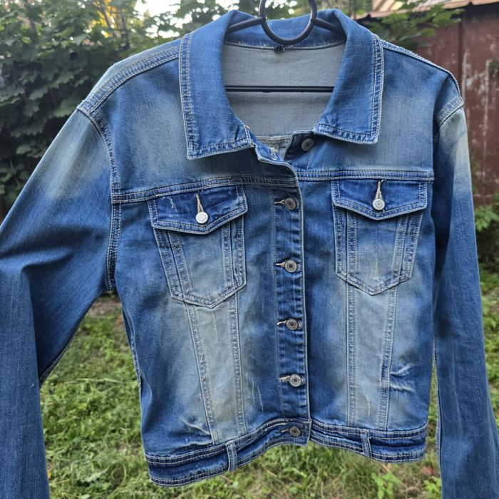 Джинсовая куртка женская с черепом,Италия,размер xxl