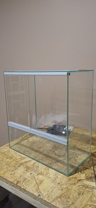 Sprzedam Terarium 32x30x16