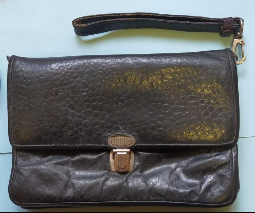 Барсетка кожаная мужская