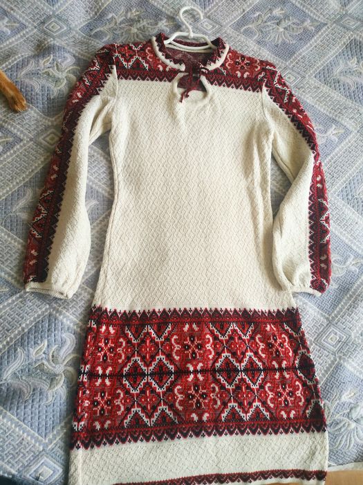 Женская вышиванка