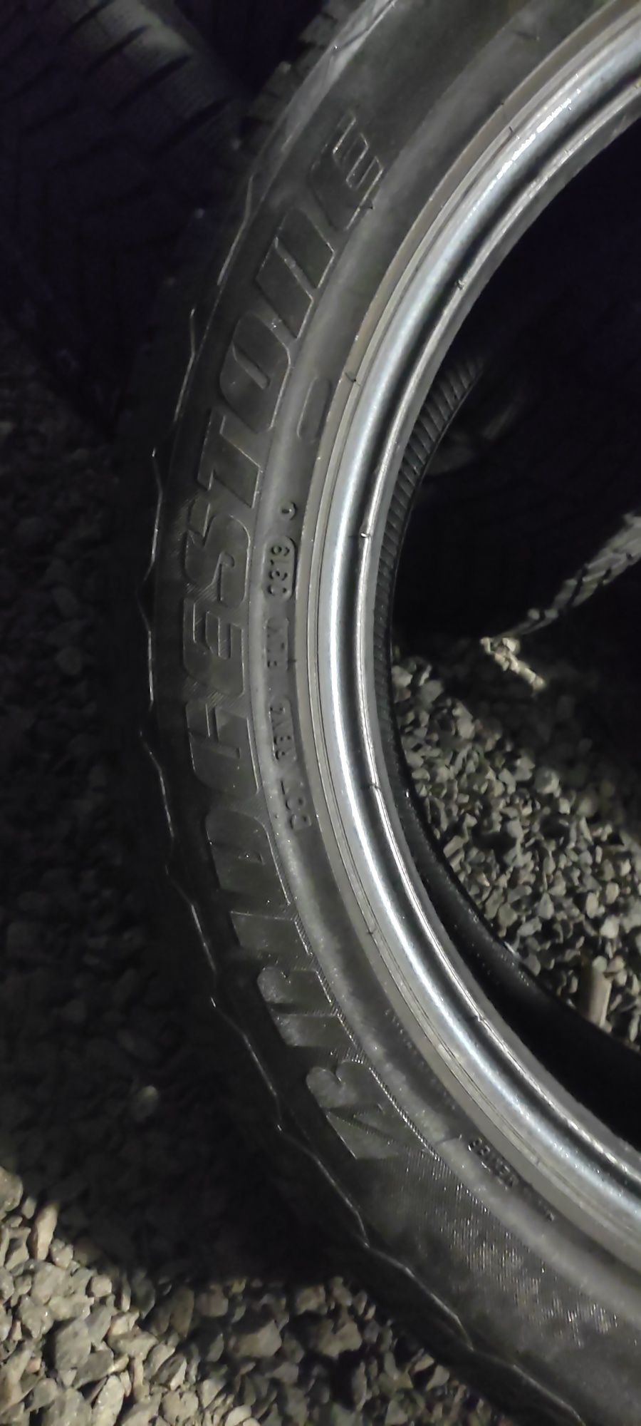 666 Как новые летние шины R20 255/50 Bridgestone