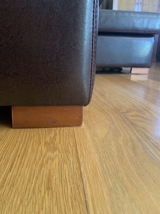 Sofa em pele novo