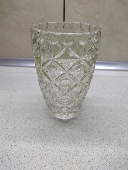 Wazon szklany à la kryształ 16 cm