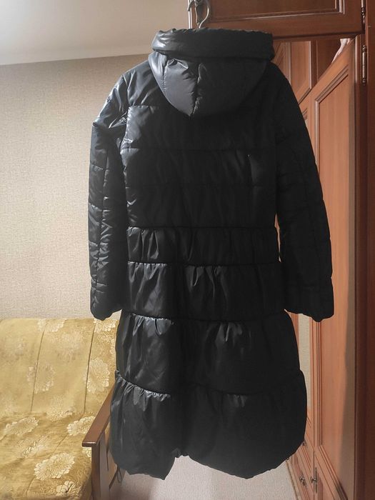 Зимний черный женский плащ пальто