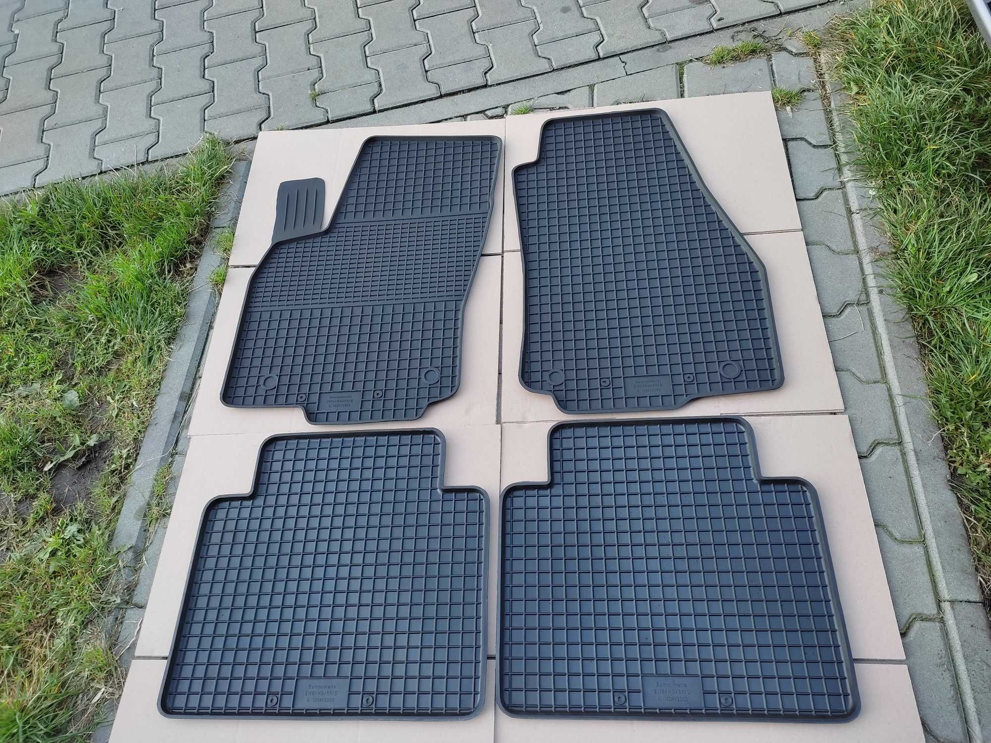 NOWE Dywaniki gumowe HONDA JAZZ 1 02r-08r dopasowane korytka korytko