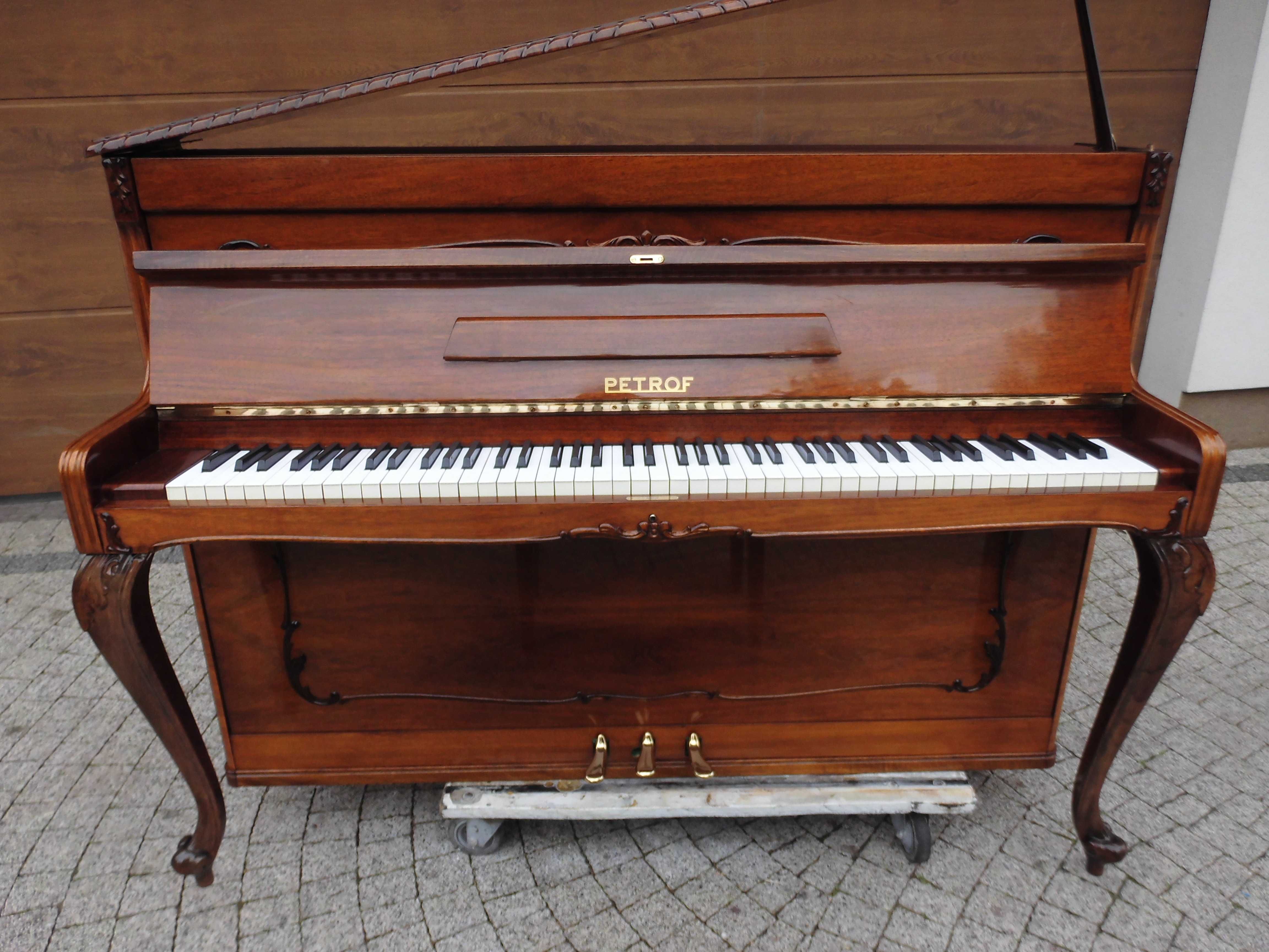 Pianino Petrof M112 w stylowy Barok lata 80 piekny mebel i instrument
