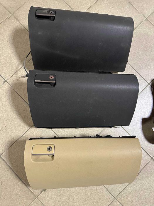 Бардачок Mercedes Benz GL 164 (X164)