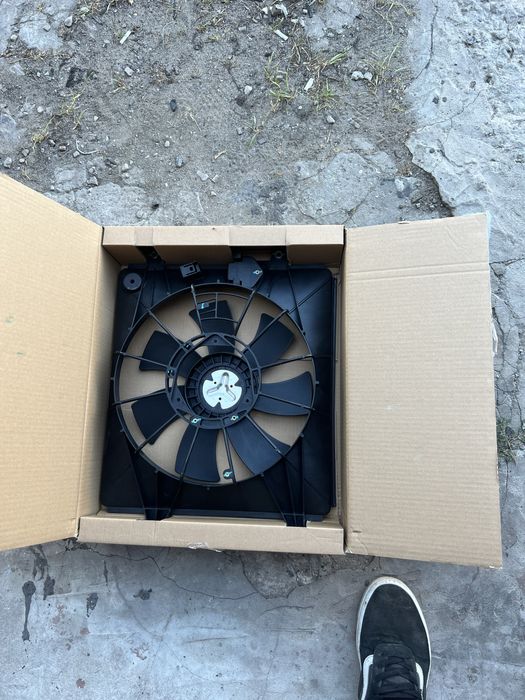 Кожух вентилятора дифузор коыльчатка CR-V III 06-