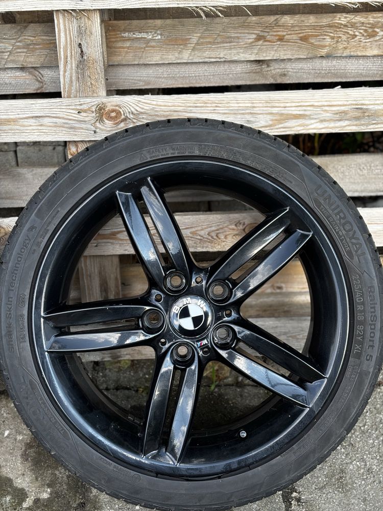 Styling 208 Czarne Alufelgi BMW M-Pakiet 18 cali 5x120 e87 f20 f21 e81