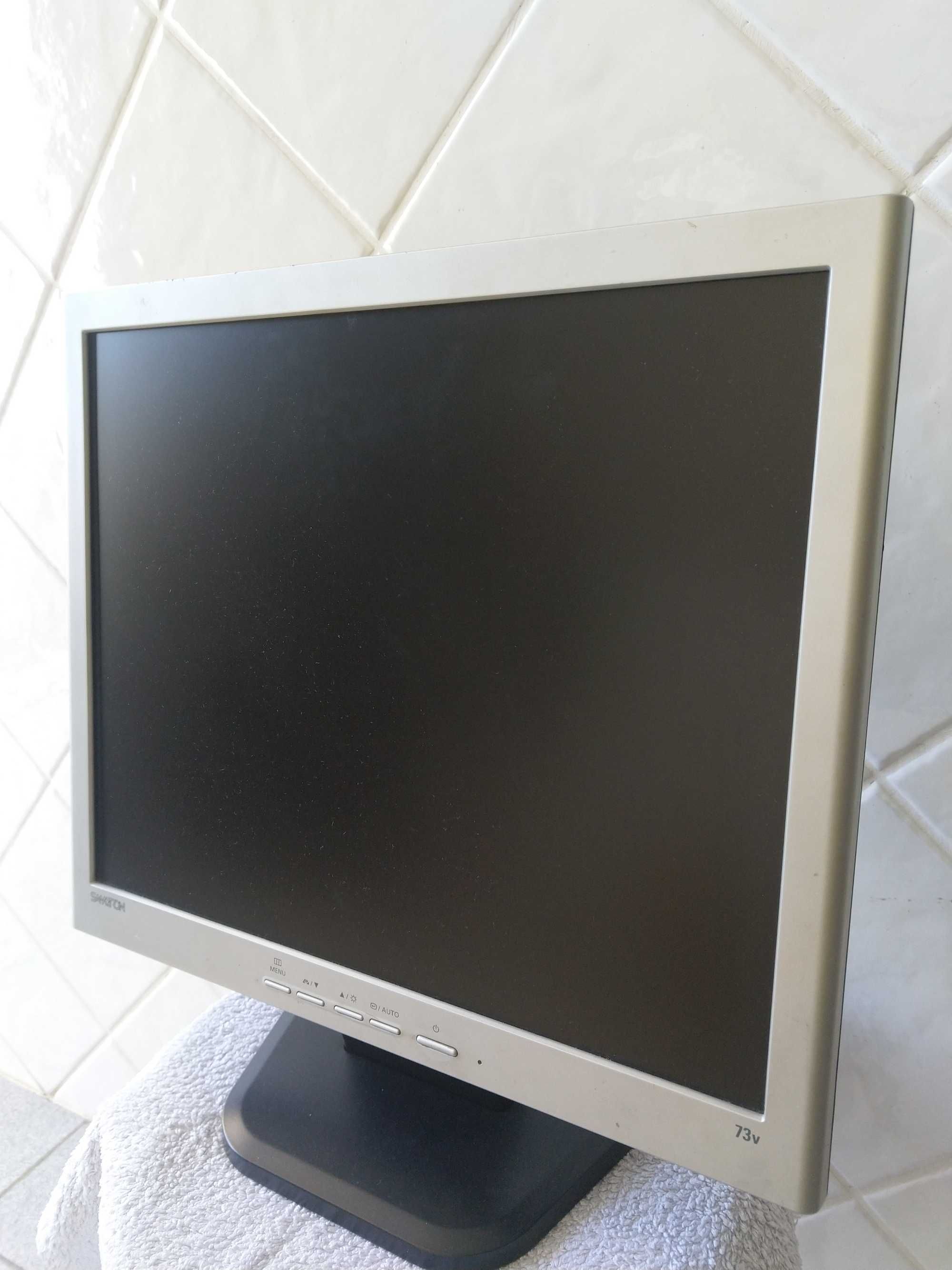 Monitor 17 polegadas Samtron 73V