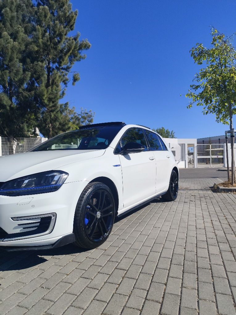 Volkswagen Golf GTE