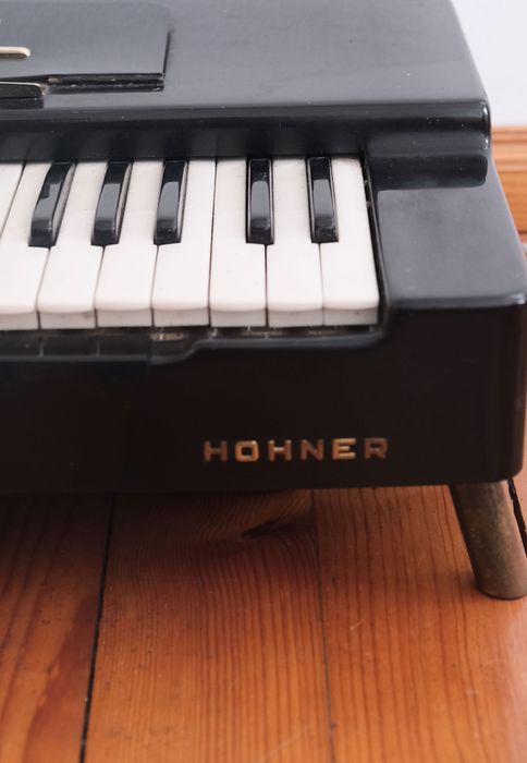 Vintage Hohner Organa Modelo 9807