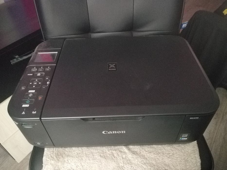 Принтер и сканер Canon Pixma MG4240