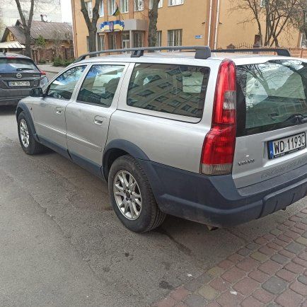 Розборка Volvo S80 V70 XC70 кузов салон двигун 2.5d. 2.4b.