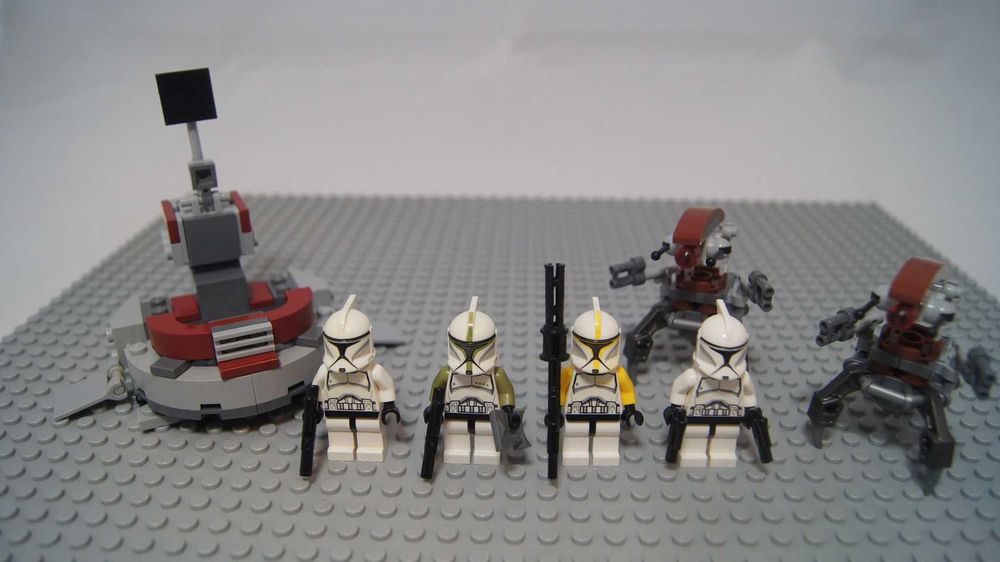 Lego Star Wars 75000 Clone Troopers vs Droidekas figurki klony sw0481