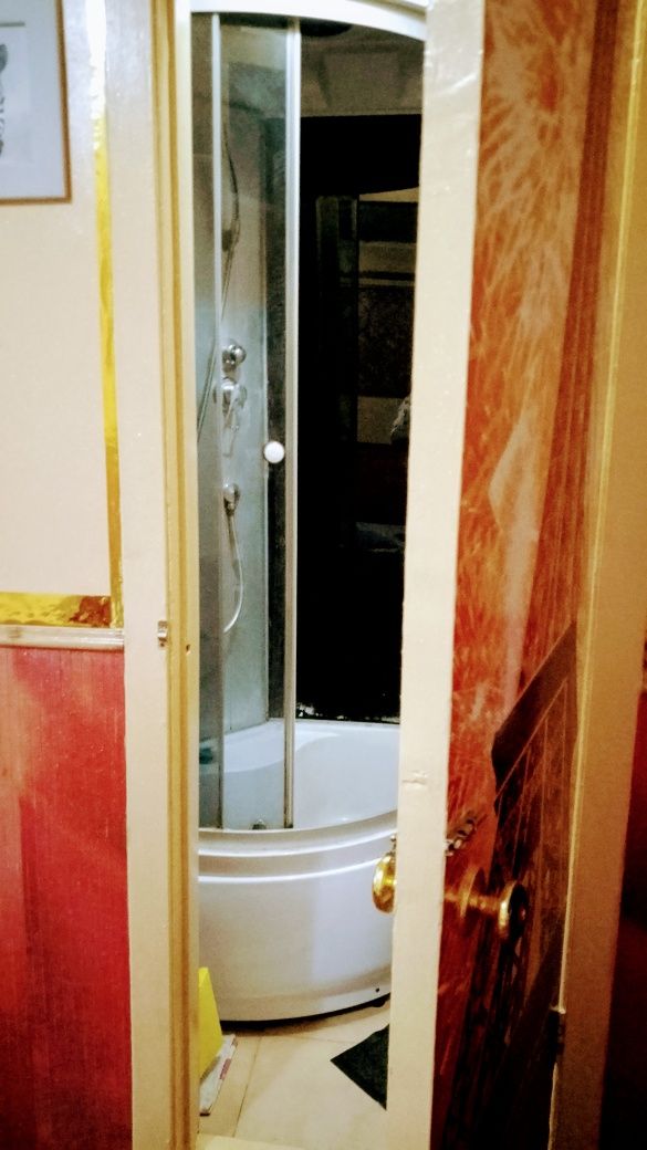 Посуточно Студия, 2 кровати, пр.Центральный 124а, Сити центр, докум