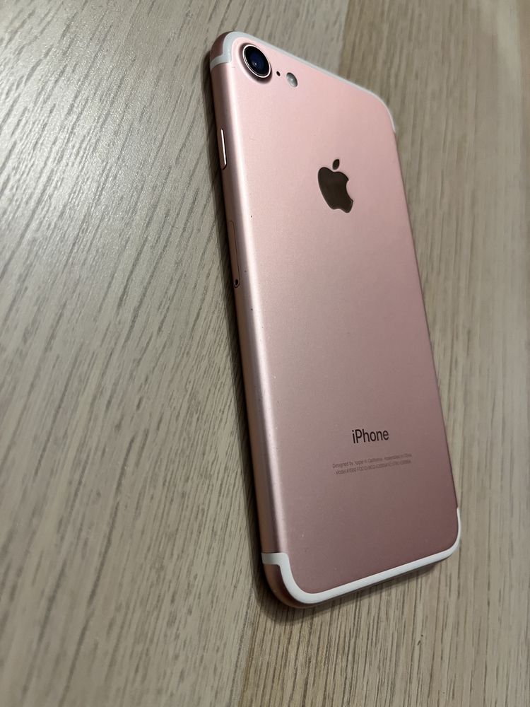 iPhone7 32gb Rose Gold, stan bdb, gratis etiu