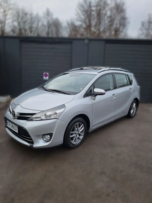 Toyota Verso pierwszy wlaściciel, gaz
