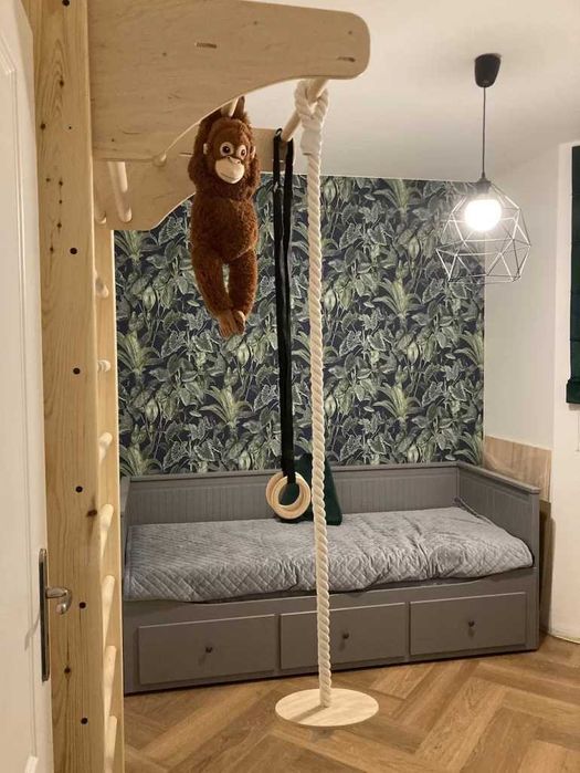 Drabinka gimnastyczna + drążek zawieszany + kółka gimnastyczne