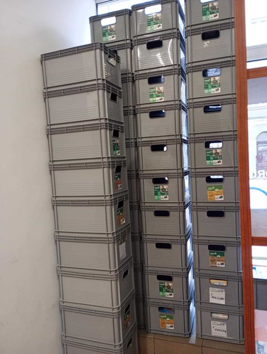 Sprzedam Pojemnik Robusto grafitowy 20 l 40 x 30 x 22 cm