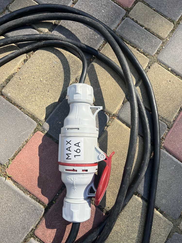 Зарядка для електромобіля EVEUS 7м 7.2 kW Type 2 (Mennekes) 32А M32
