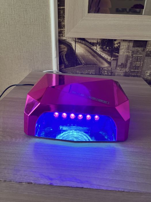 Лампа для манікюру для всіх матеріалів