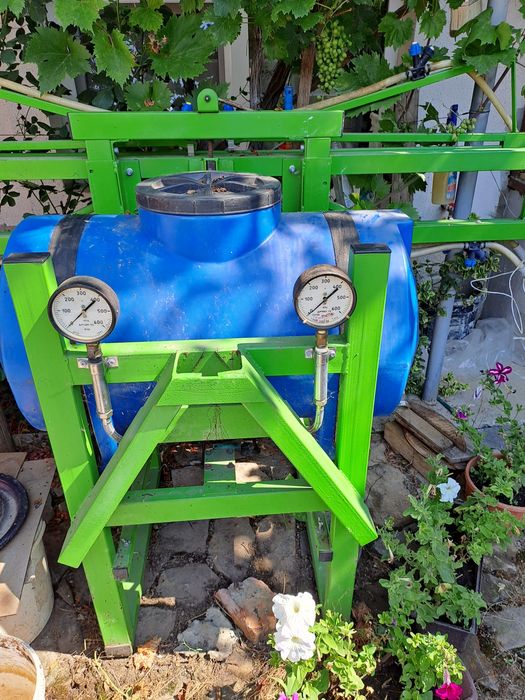 Продам обприскувач до мінітрактора