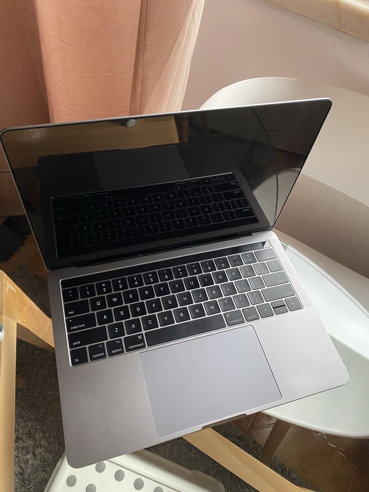 Macbook Pro - Touchbar