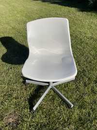 Obrotowe krzesło z Ikei