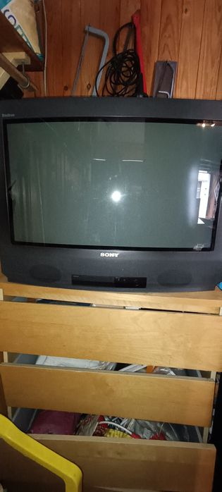 TV Sony black trinitron