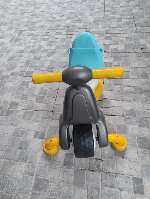 Triciclo bebe empurar