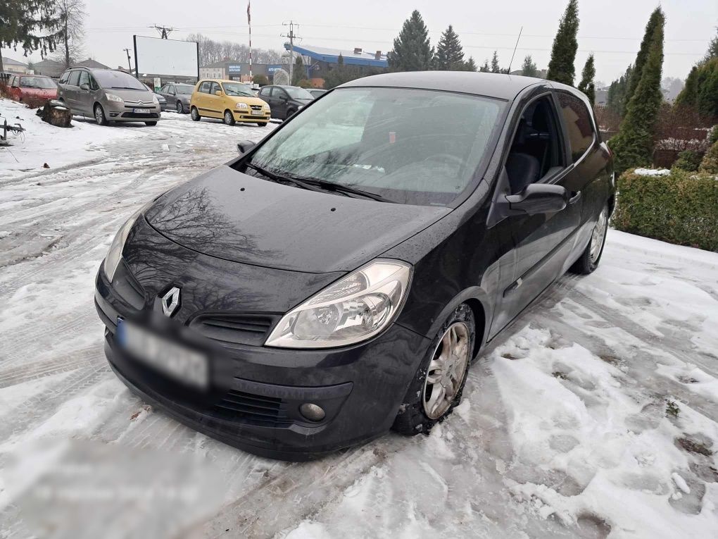 Częśći Renault Clio III 1.5DCI silnik,skrzynia,przód kompletny