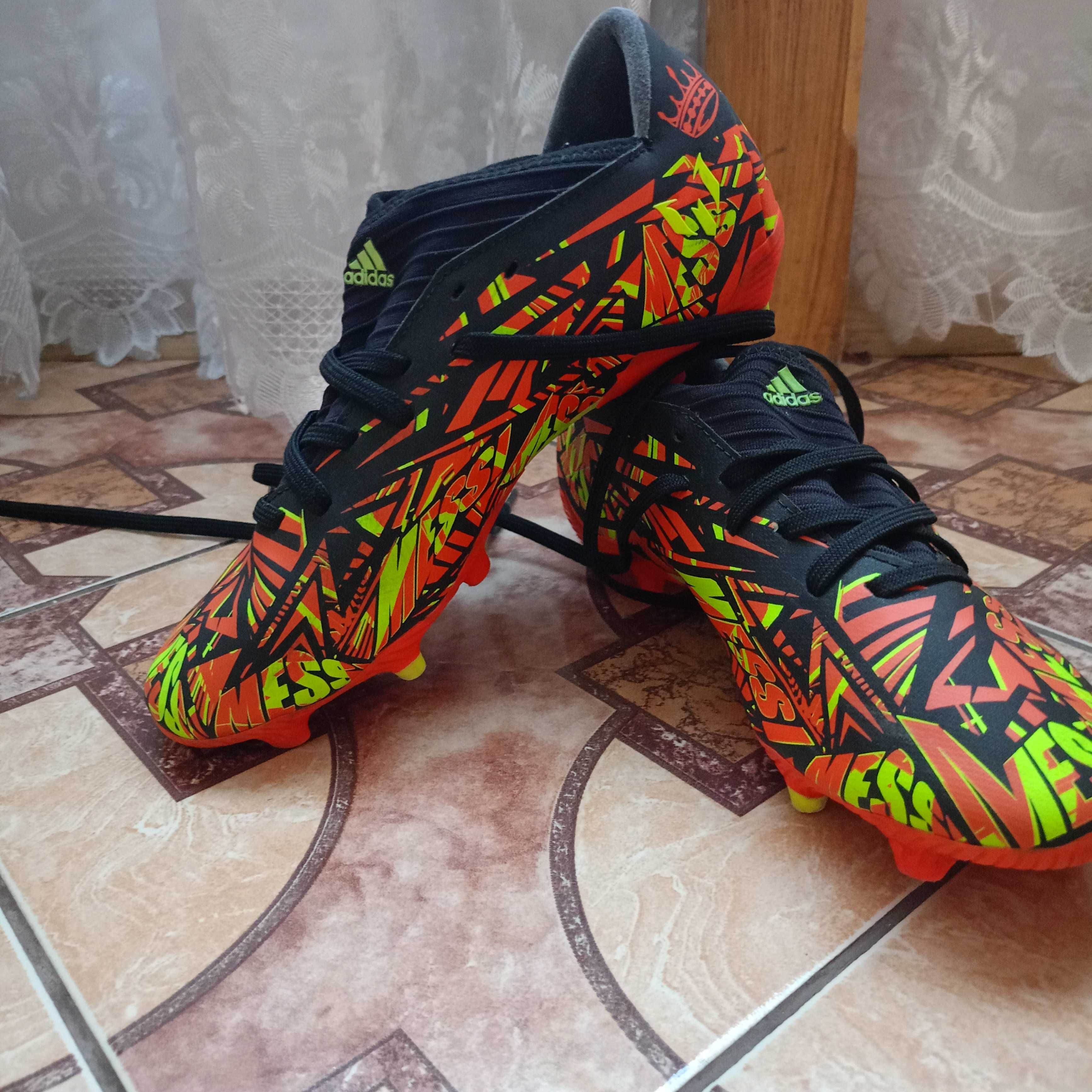 Бутси футбольні adidas