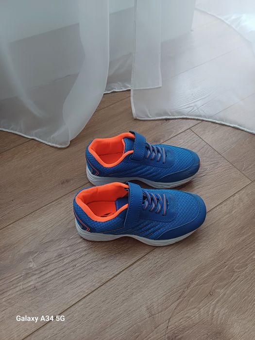 Кросівки 32 розмір