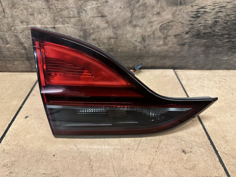 Lampa tył tylna lewa w klapę opel zafira C